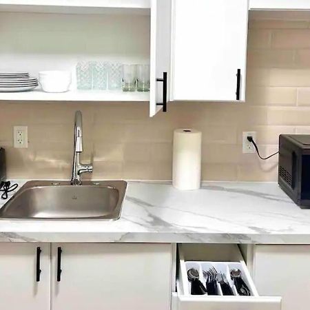Entire Home In Niagara Falls, Canada 외부 사진