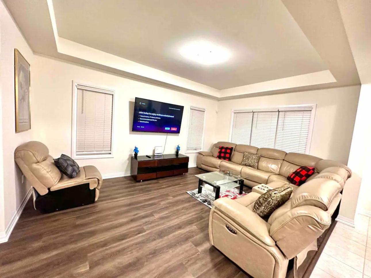 Entire Home In Niagara Falls, Canada 외부 사진