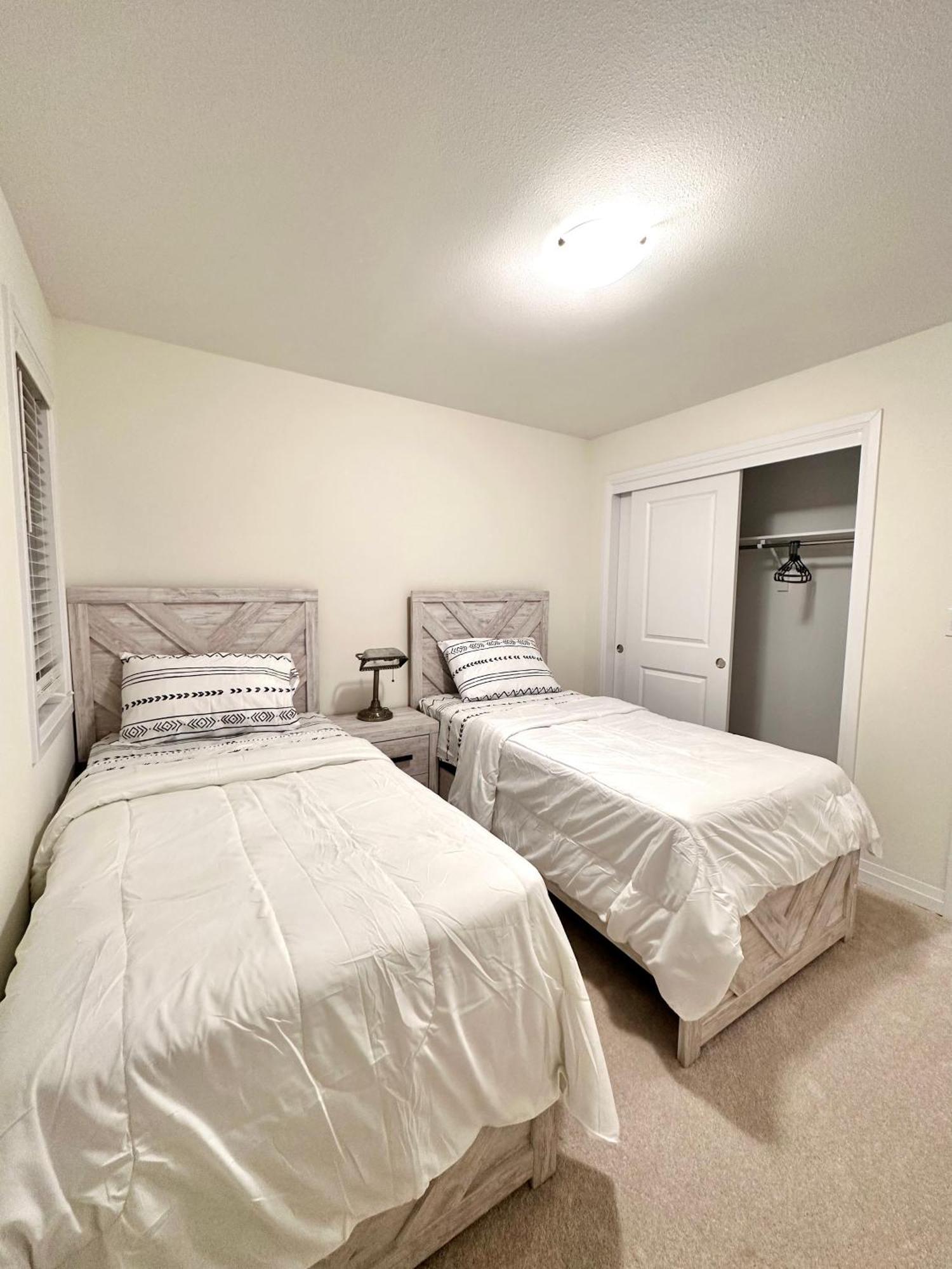 Entire Home In Niagara Falls, Canada 외부 사진