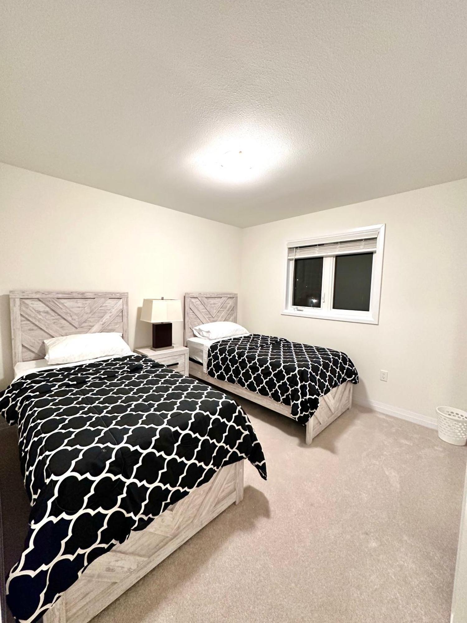 Entire Home In Niagara Falls, Canada 외부 사진